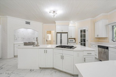 Where else can you get this much house for this price!! Luxury - photo 7