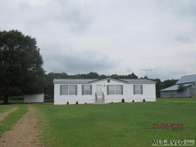 WELL MAINTAINED HOME. HAS A WHEELCHAIR RAMP.HOME IS - photo 2