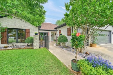 Lake Home For Sale in Lake Kiowa, Texas