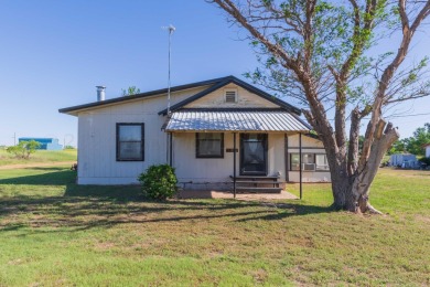 Greenbelt Lake Home Sale Pending in Howardwick Texas