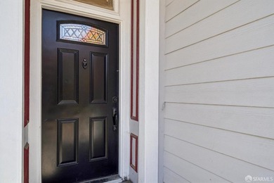 Rare opportunity to own a fully remodeled, fully vacant duplex - photo 5