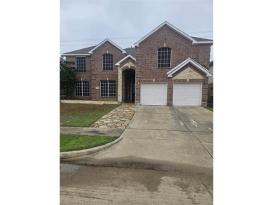 Lake Home For Sale in Arlington, Texas