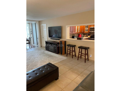 Bright and spacious, ground-floor corner unit, offering comfort - photo 5
