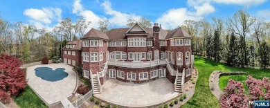 Welcome to an exceptional newly gut-renovated stone colonial - photo 40