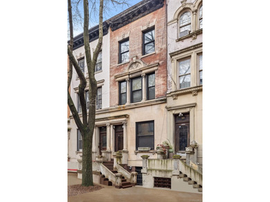 Hudson River Home For Sale in New York (Manhattan) New York