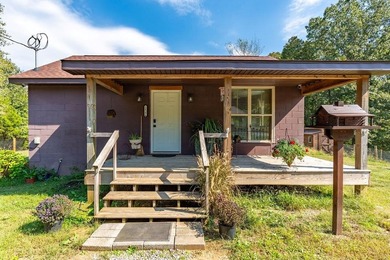 (private lake, pond, creek) Home For Sale in Cadiz Kentucky