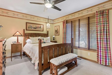 SEE 3D VIRTUAL TOUR & FLOOR PLAN. PRAIRIE SCHOOL HOME BUILT BY - photo 21