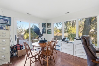 Sunrise marsh views. Single-level living. Iconic Lowcountry - photo 25