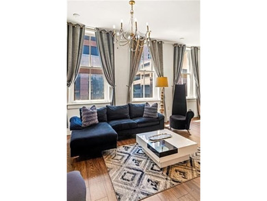 STR opportunity in one of the CBD's most beautiful historic