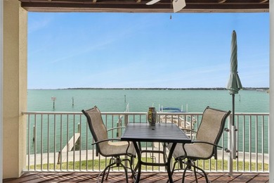 Set within a gated, waterfront community in Oldsmar, this - photo 33