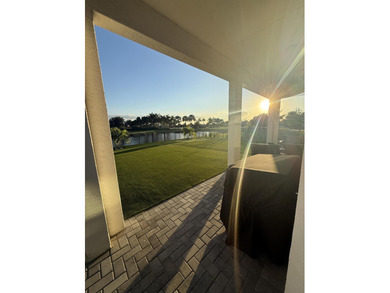 (private lake, pond, creek) Home For Sale in Westlake Florida