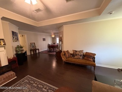ON THE WATER in Chelsea Isle in Cobblestone. This 3 bedroom, 2 - photo 6