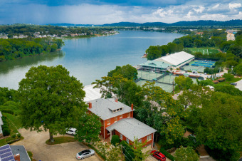Lake Home Off Market in Chattanooga, Tennessee