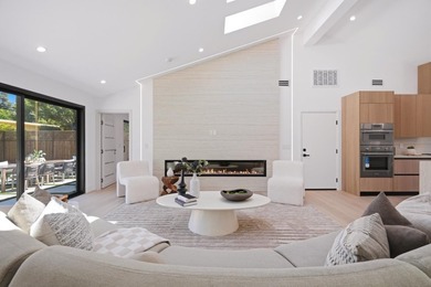 Stunning Fully Reimagined Luxury Residence in One of Los Altos - photo 14