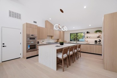 Stunning Fully Reimagined Luxury Residence in One of Los Altos - photo 16