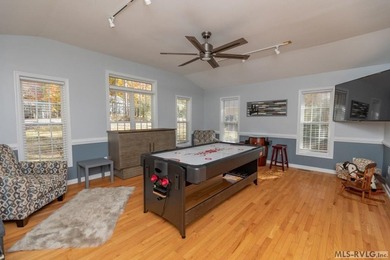 This fully furnished Lake Gaston waterfront home on Pea Hill - photo 6