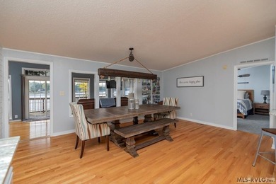 This fully furnished Lake Gaston waterfront home on Pea Hill - photo 9