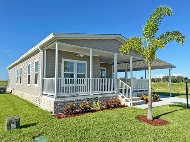 Little Red Water Lake Home For Sale in Sebring Florida