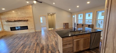 Newly Constructed- King's River Home - photo 5