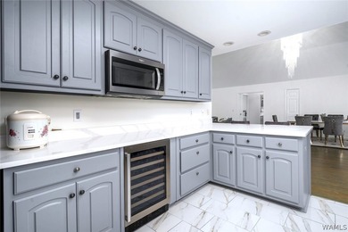 Welcome to your dream lake retreat! This beautifully renovated - photo 14