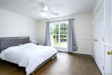 Welcome to your dream lake retreat! This beautifully renovated - photo 21