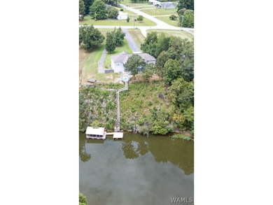 Welcome to your dream lake retreat! This beautifully renovated - photo 25
