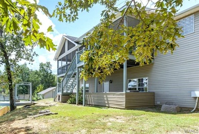 Welcome to your dream lake retreat! This beautifully renovated - photo 29