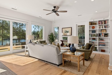 This stunning one-story home, built by Steve Koenig and designed - photo 32