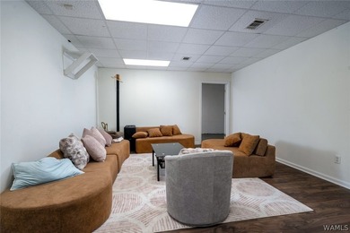 Welcome to your dream lake retreat! This beautifully renovated - photo 36