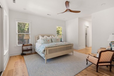 This stunning one-story home, built by Steve Koenig and designed - photo 37