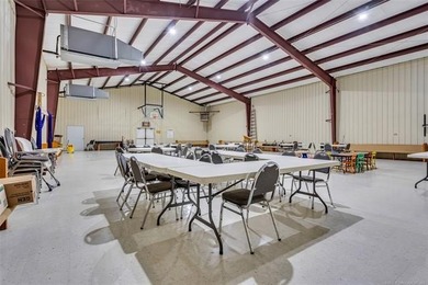 Beautiful historic church, set up for your needs! The sanctuary - photo 42