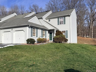 Lake Condo For Sale in Highland Mills, New York