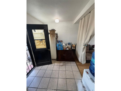 Welcome to this charming TRIPLEX located at 1405 Lagoon Ave in - photo 11