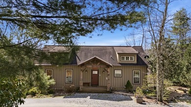 Wake up to great views of Lake Nantahala from this beautiful - photo 24