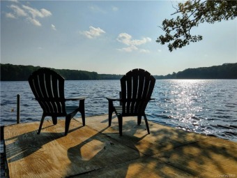 On The Lakeside of the Road! - Lake Home For Sale in Wurtsboro, New York