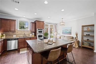 BEAUTIFUL HOME IN WOODMONT GOLF & CC!  Welcome to 105 Kingston - photo 27