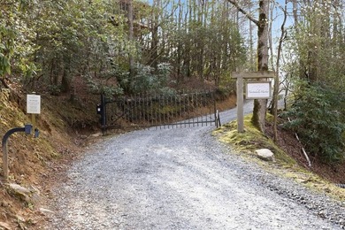 Wake up to great views of Lake Nantahala from this beautiful - photo 31
