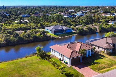 WATERFRONT POOL HOME WITH GULF ACCESS in South Gulf Cove!