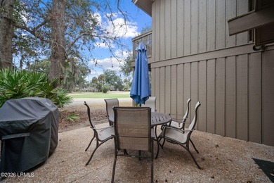 Desirable CORNER UNIT offering a rare and versatile TWO-BEDROOM - photo 16
