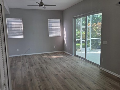 Beautiful 4-bedroom, 2.5-bath two-story lakefront home with a - photo 9