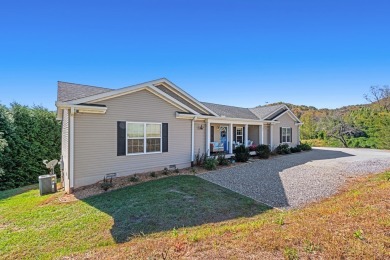 BROKER OPEN!! 11/14 11AM-1PM Beautiful ranch style home in a