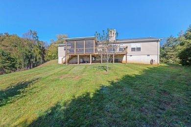 BROKER OPEN!! 11/14 11AM-1PM Beautiful ranch style home in a