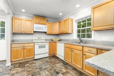 Things change but what buyers want on Lake Gaston has never - photo 7