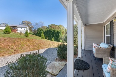 BROKER OPEN!! 11/14 11AM-1PM Beautiful ranch style home in a