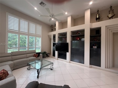 Welcome to Weston Hills-Weston's most coveted community-where - photo 3