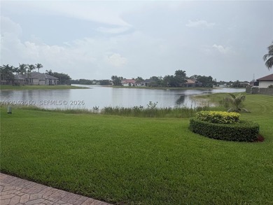 Welcome to Weston Hills-Weston's most coveted community-where - photo 8