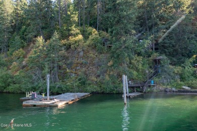 Welcome to your lake home on the shores of Lake Coeur d'Alene! - Lake Home Sale Pending in Harrison, Idaho