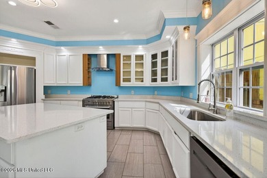 Located just two blocks off the Beach and outside of a flood - photo 11