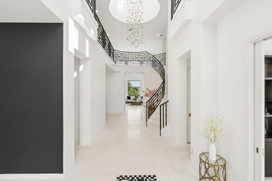 Introducing an exceptional Modern Contemporary California home - photo 14