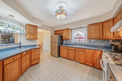 Welcome to unit number 253 here at Foxwood Village in Calverton - photo 15